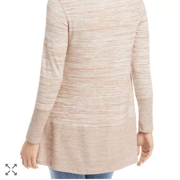 Curious high low tunic top - Picture 5 of 10